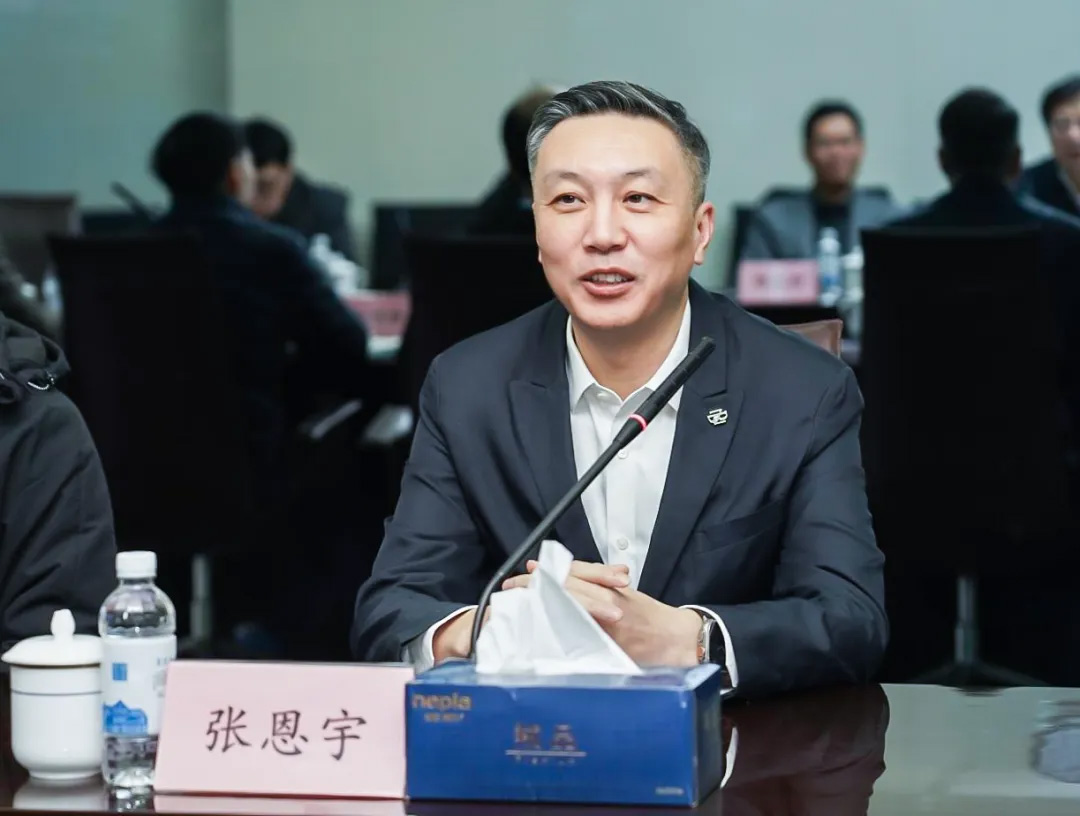 常州大學(xué)徐守坤書記、陳海群校長一行蒞臨神開參觀考察(圖2)